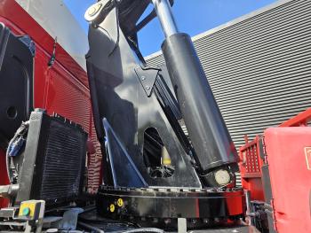 DAF CF 460 8x2/6 / FASSI 82 t/m CRANE / KRAN - 18.3 mtr